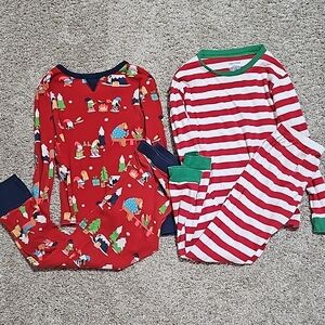 Kids size 8 Christmas pajama set bundle